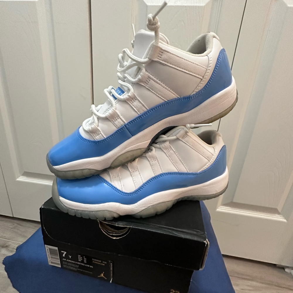 Air Jordan retro low 11 “UNC” - Picture 7 of 8